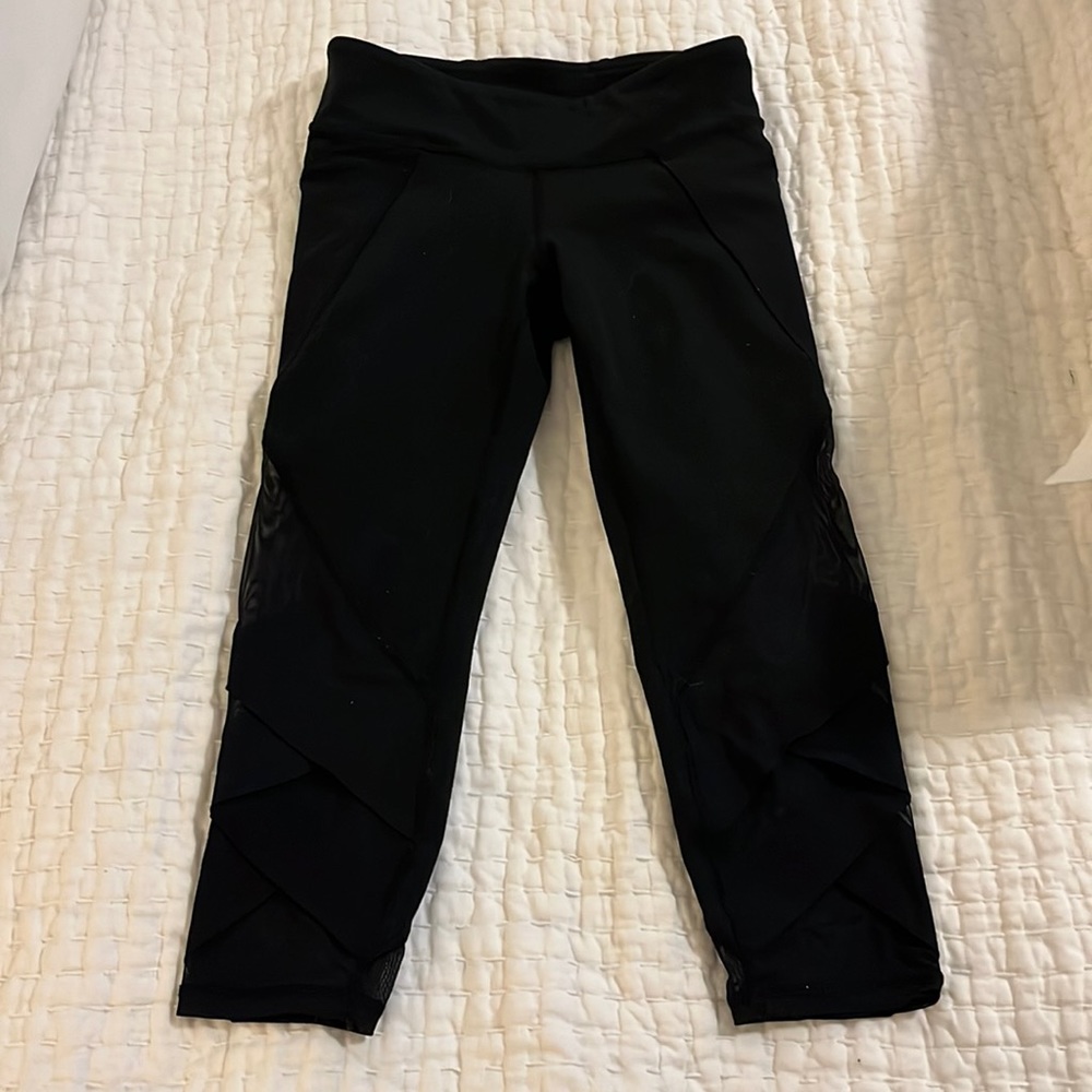 Ivivva capri leggings